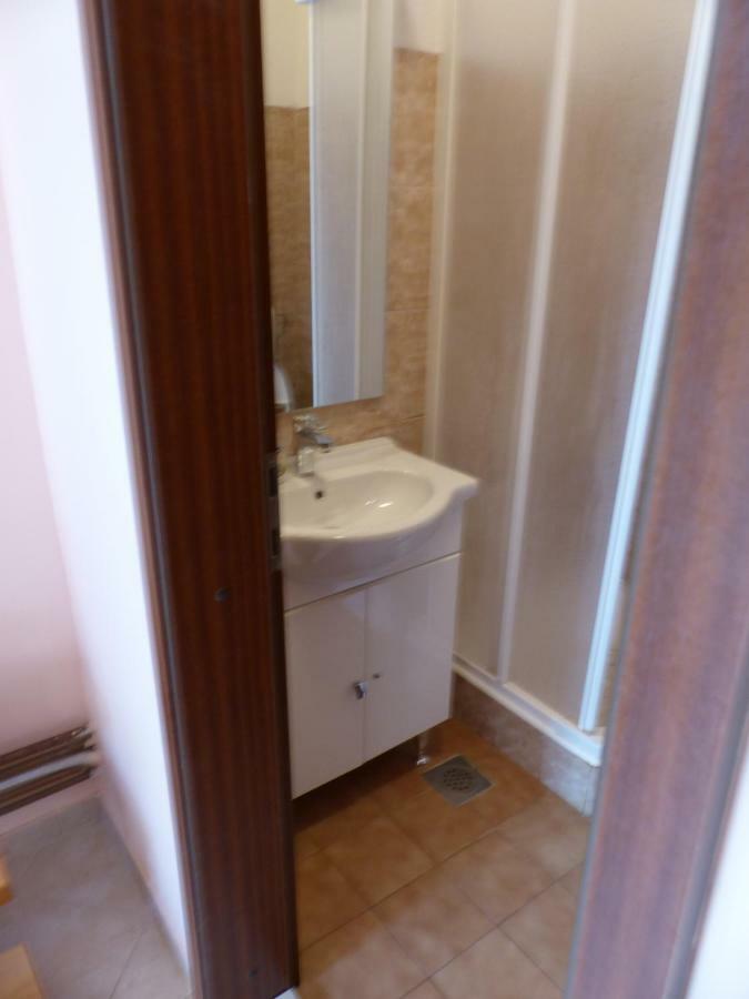 Apartment Ana Krnica Exterior photo